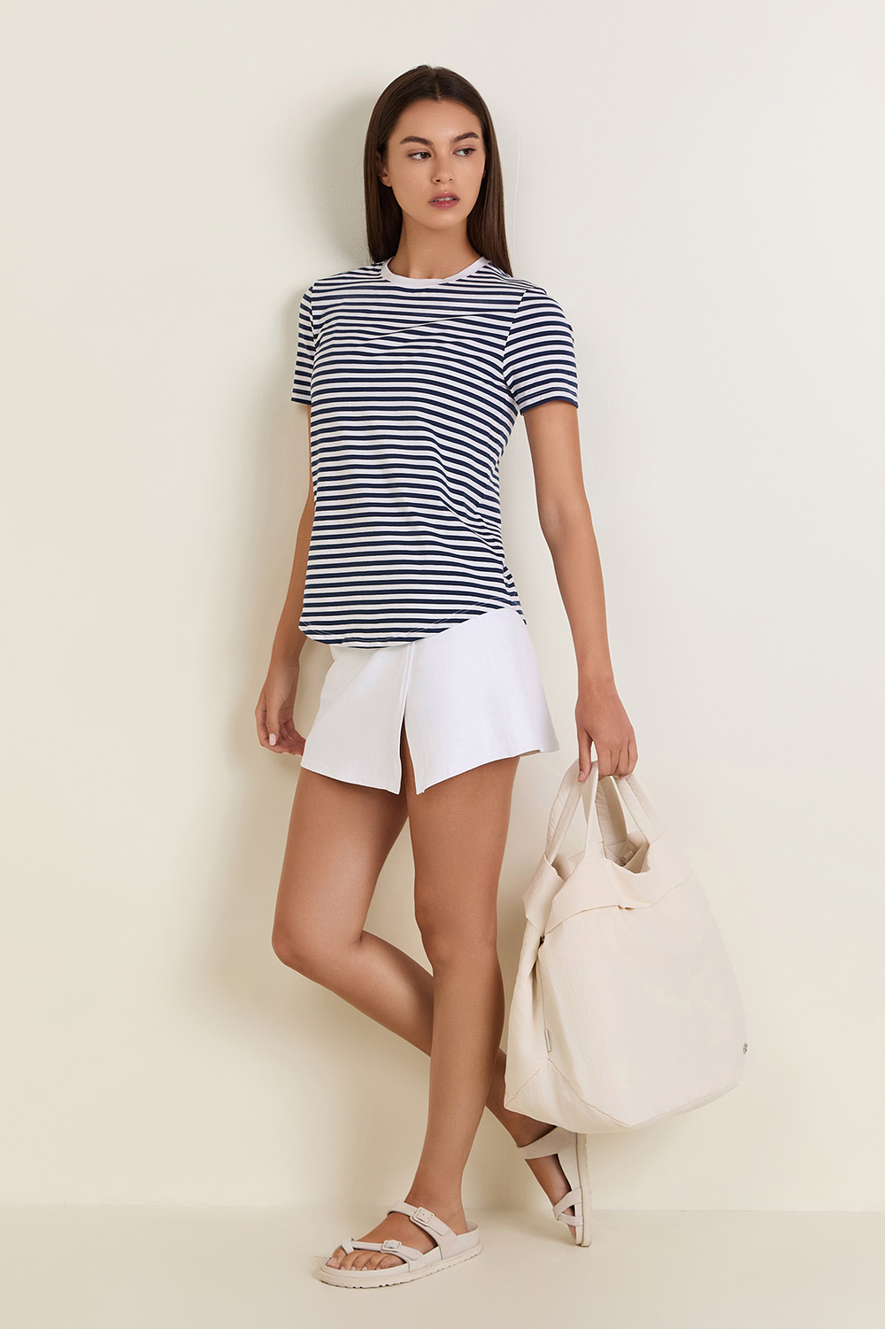 Love Curved-Hem Crewneck T-Shirt